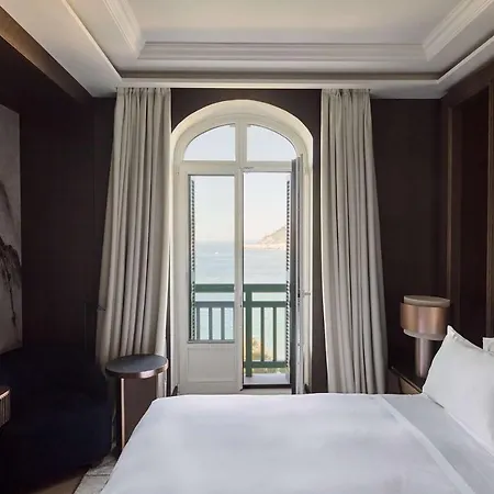 Nobu 호텔